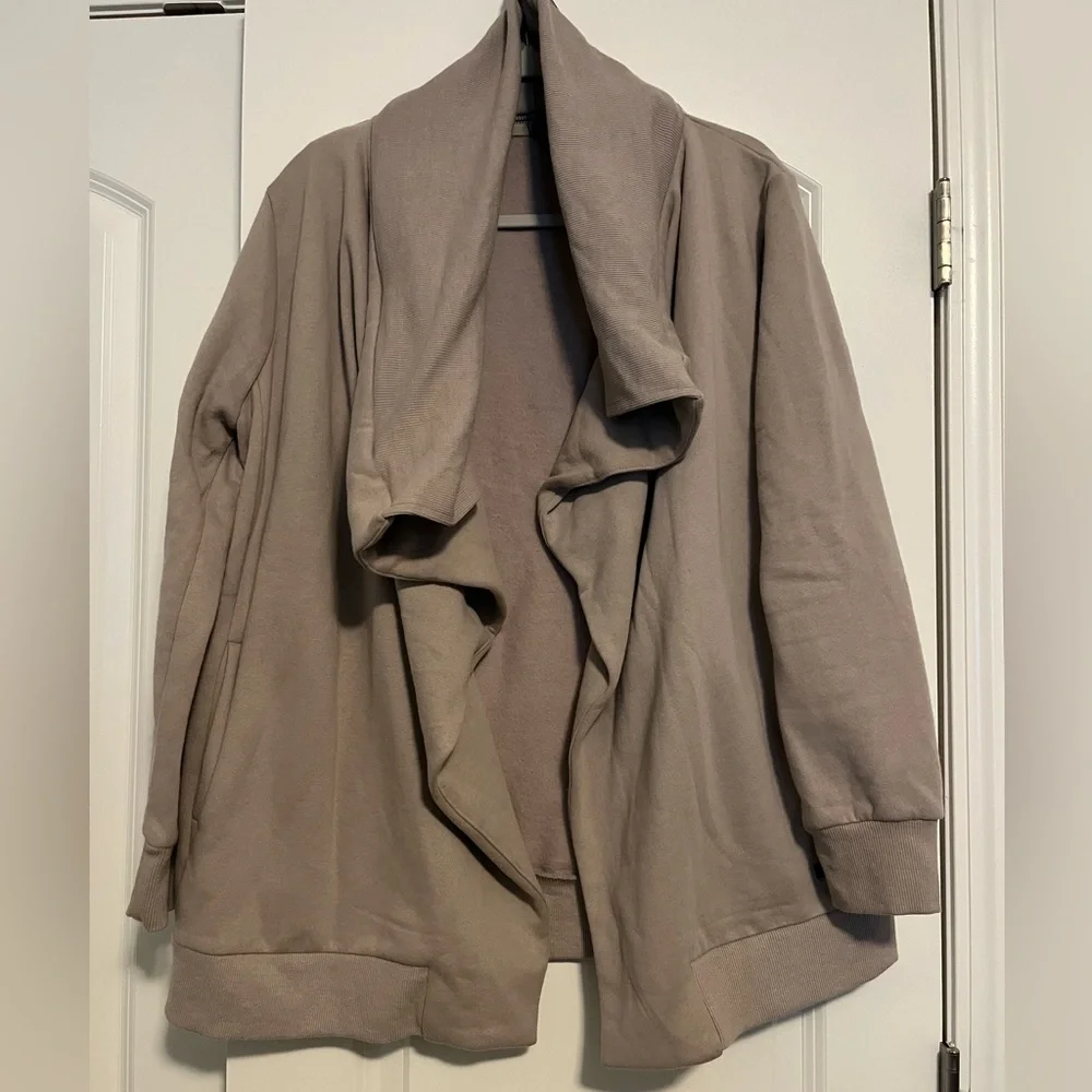 Cozy jacket - Picture 4 of 8